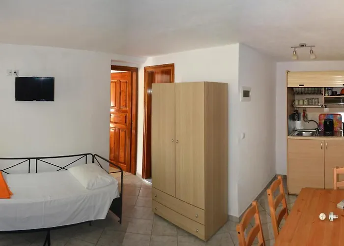 Pensiune Molos Limenas (Thasos)