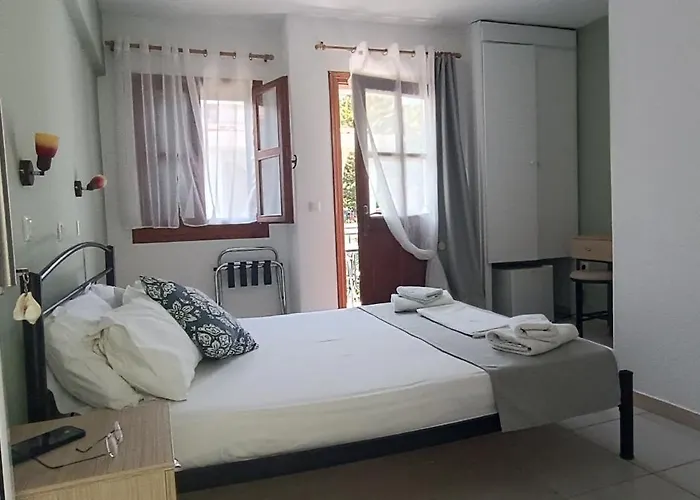 Molos Pensiune Limenas (Thasos)